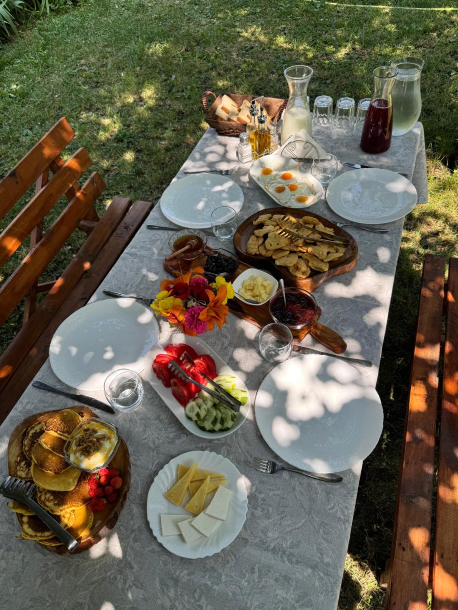 Bujtina Shkambi Theth